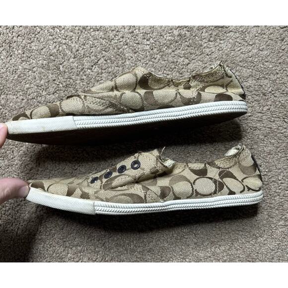 Coach Womens Size 8.5B Katie Canvas Slip On Sneaker Brown Signature Shoes - Picture 2 of 5